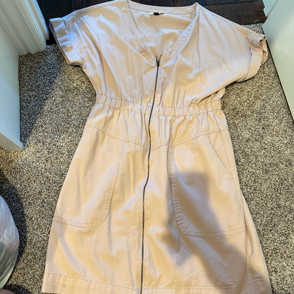 Light pink full zip dress